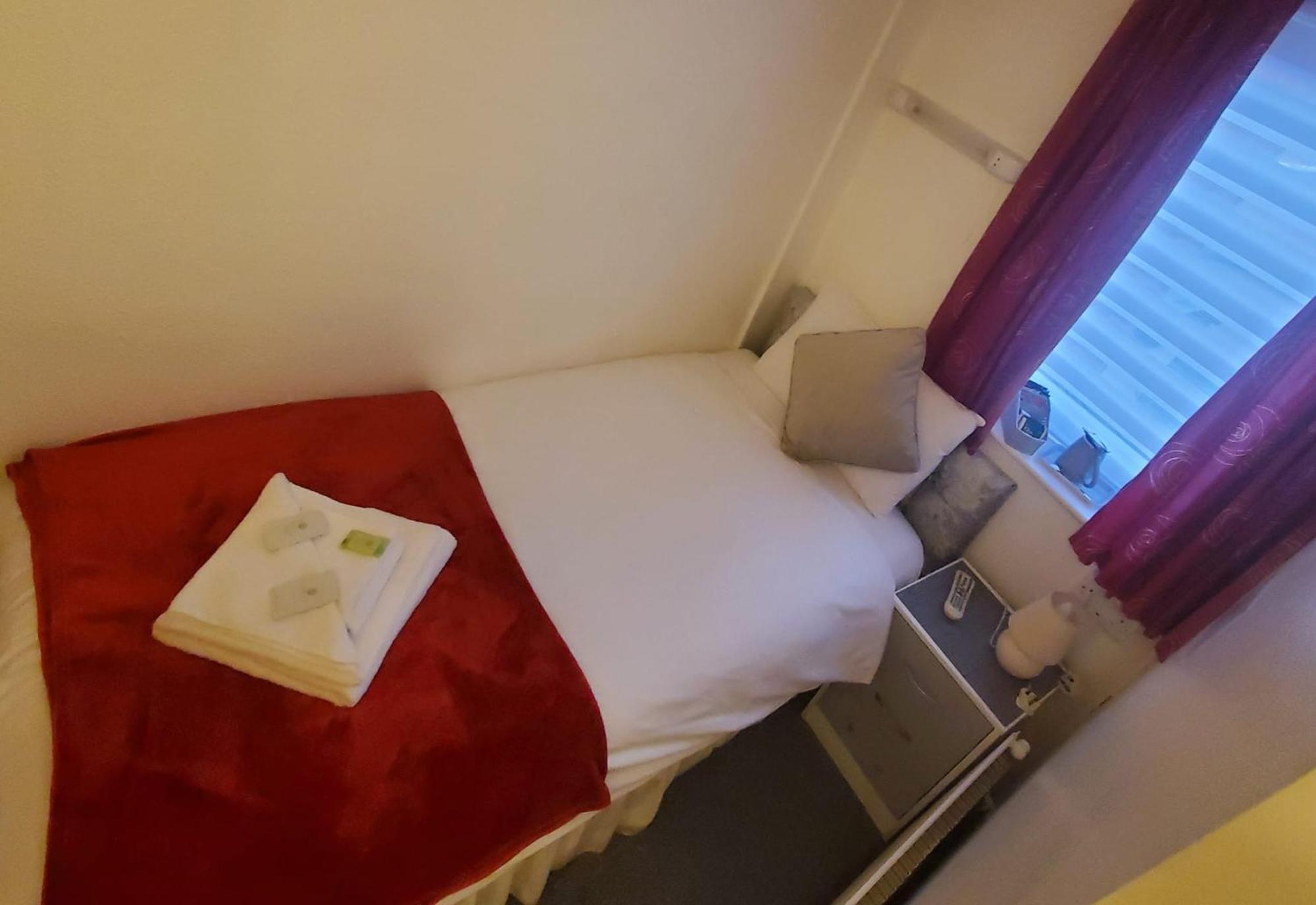 Brooklyn Hotel Блекпул Екстериор снимка